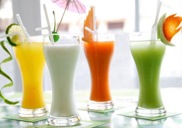 Nước uống dinh dưỡng mùa hè